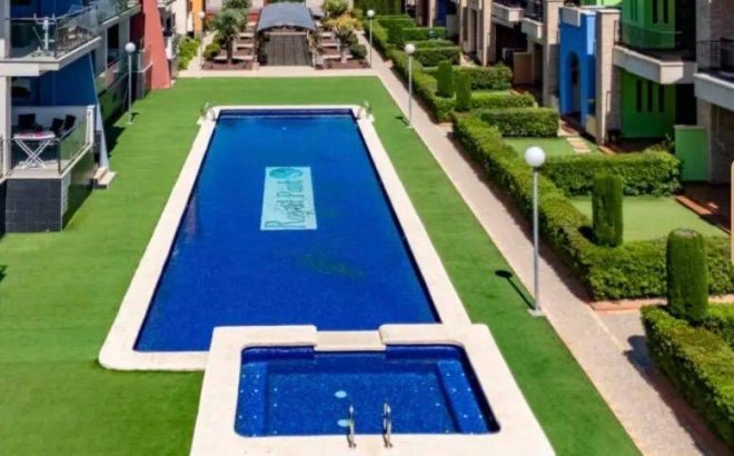 Resale - Apartment -
Orihuela Costa - Lomas de Cabo Roig