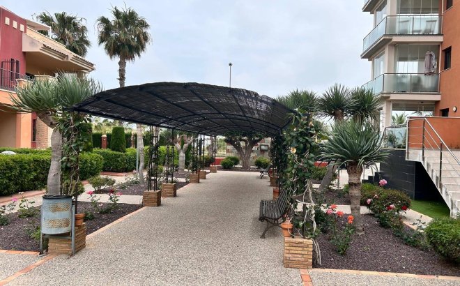 Resale - Apartment -
Orihuela Costa - Lomas de Cabo Roig