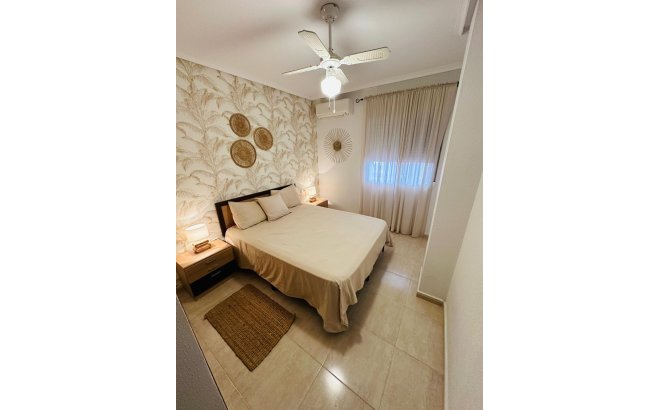 Resale - Villa -
Orihuela Costa - Los Altos