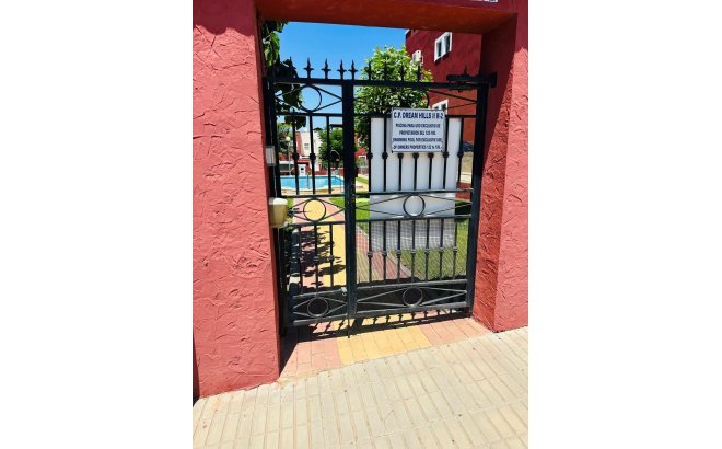 Resale - Villa -
Orihuela Costa - Los Altos