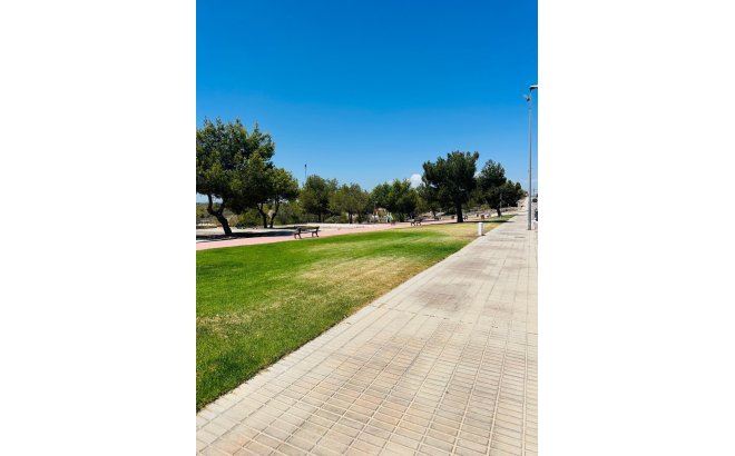 Resale - Villa -
Orihuela Costa - Los Altos