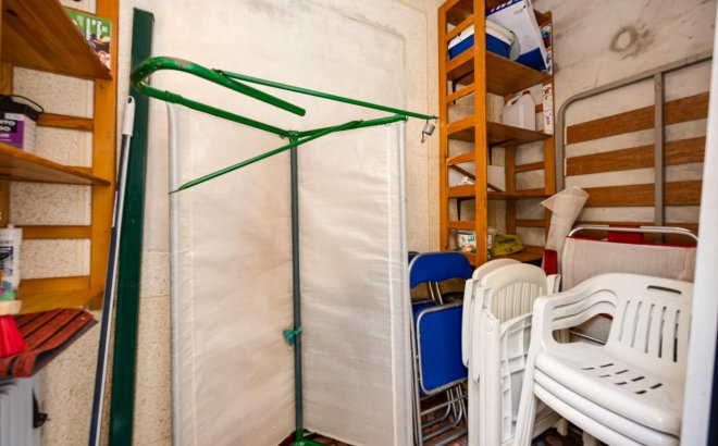 Resale - Villa -
Torrevieja - El Limonar
