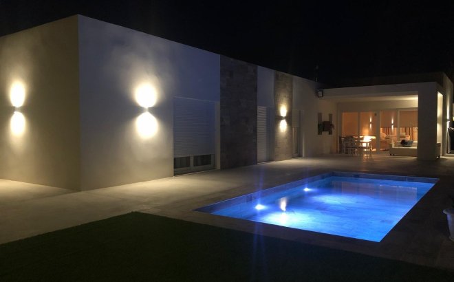 New Build - Villa -
Aspe - urbanizaciones