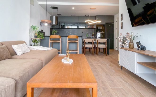 Revente - Town House -
Torrevieja - Costa Blanca