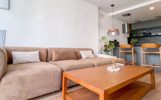 Revente - Town House -
Torrevieja - Costa Blanca