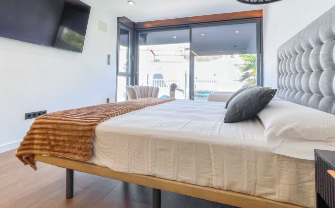 Revente - Town House -
Torrevieja - Costa Blanca