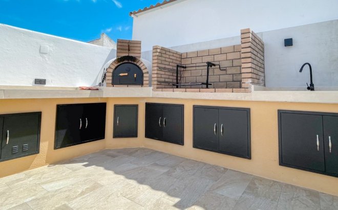 Revente - Town House -
Torrevieja - Costa Blanca