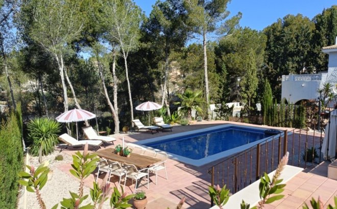 Resale - Villa -
Pilar de la Horadada - Pinar de Campoverde