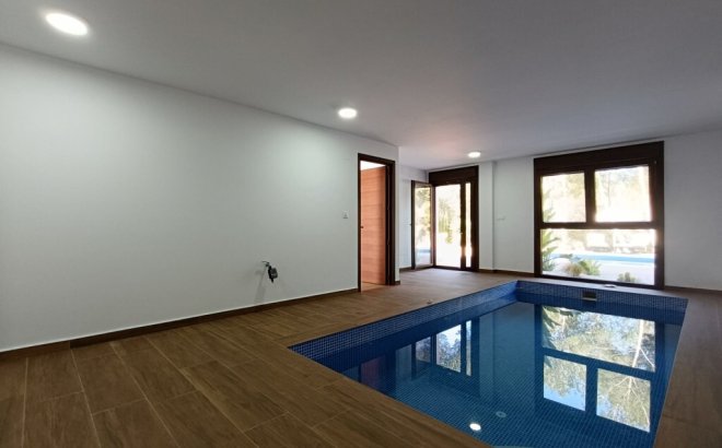 Resale - Villa -
Pilar de la Horadada - Pinar de Campoverde
