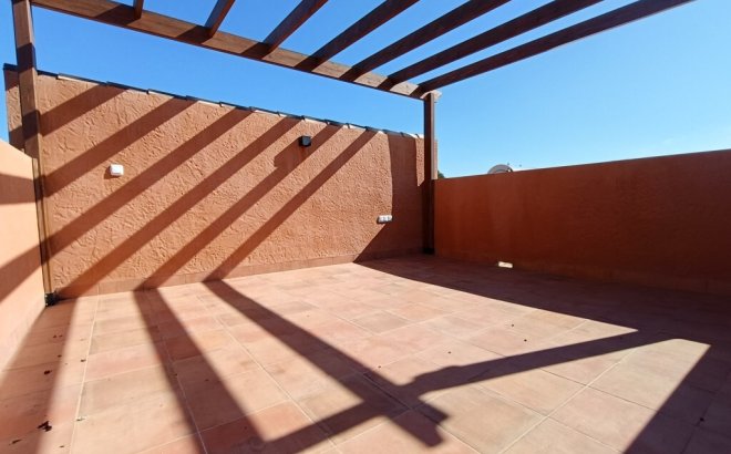 Resale - Villa -
Pilar de la Horadada - Pinar de Campoverde