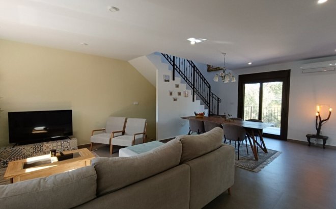 Resale - Villa -
Pilar de la Horadada - Pinar de Campoverde