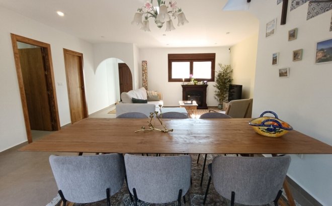 Resale - Villa -
Pilar de la Horadada - Pinar de Campoverde