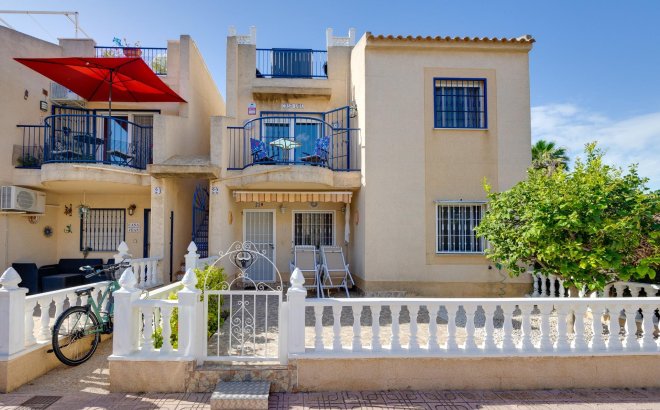 Resale - Bungalow -
Torrevieja - El Chaparral