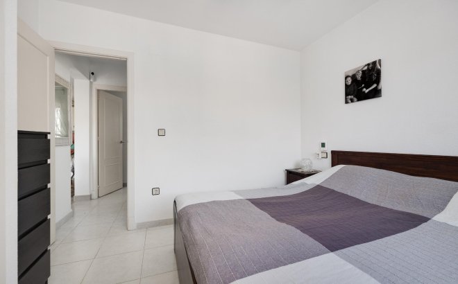 Resale - Bungalow -
Torrevieja - El Chaparral