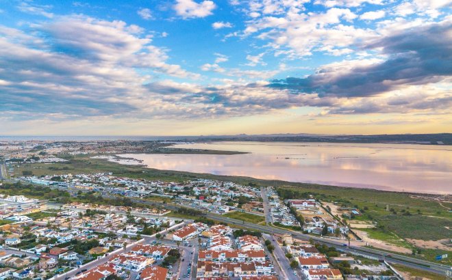 Resale - Bungalow -
Torrevieja - El Chaparral
