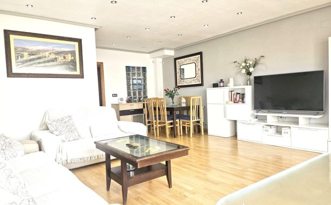 Resale - Town House -
Orihuela Costa - Los Altos