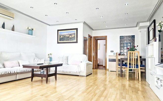Resale - Town House -
Orihuela Costa - Los Altos
