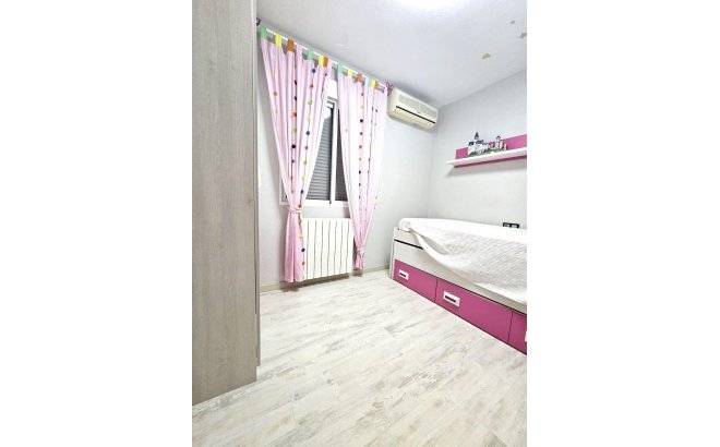 Resale - Town House -
Orihuela Costa - Los Altos