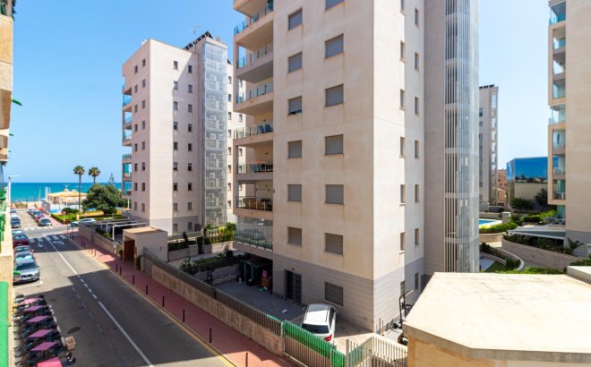 Resale - Apartment -
Torrevieja - La Mata Pueblo
