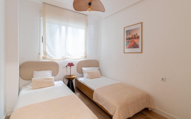 Resale - Apartment -
Torrevieja - La Mata Pueblo