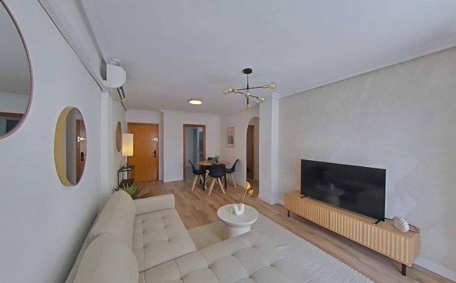 Resale - Apartment -
Torrevieja - La Mata Pueblo