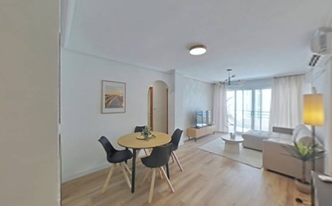 Resale - Apartment -
Torrevieja - La Mata Pueblo
