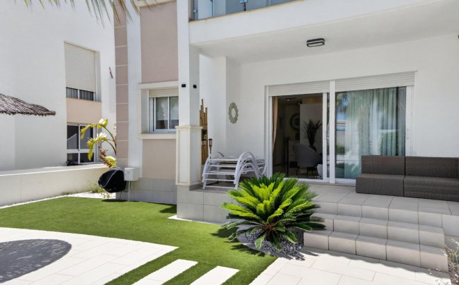 Resale - Apartment -
Rojales - Cuidad Quesada