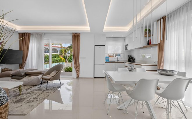 Resale - Apartment -
Rojales - Cuidad Quesada