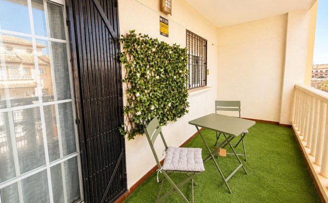 Resale - Apartment -
Orihuela Costa - Monte Zenia