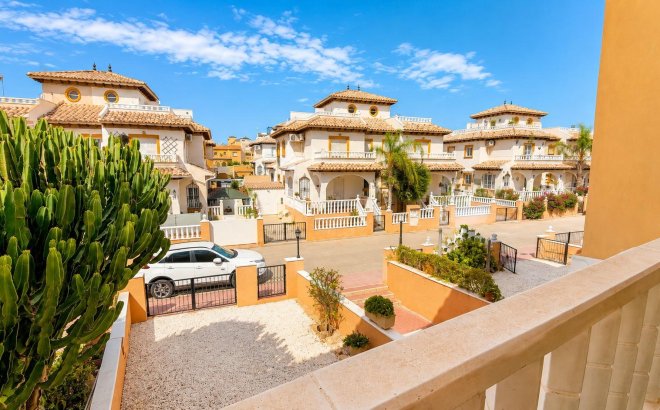 Resale - Apartment -
Orihuela Costa - Monte Zenia