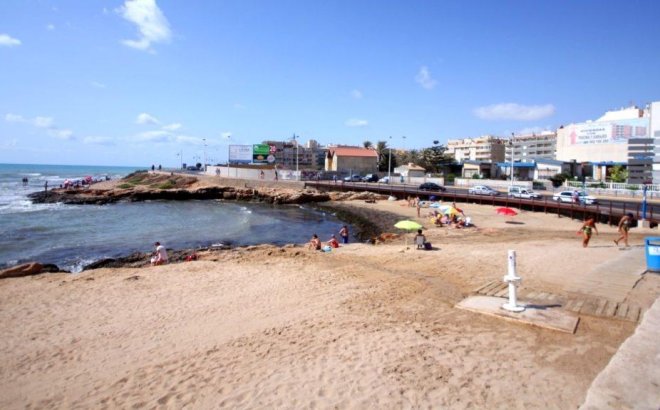 Revente - Appartement -
Torrevieja - Playa del Cura