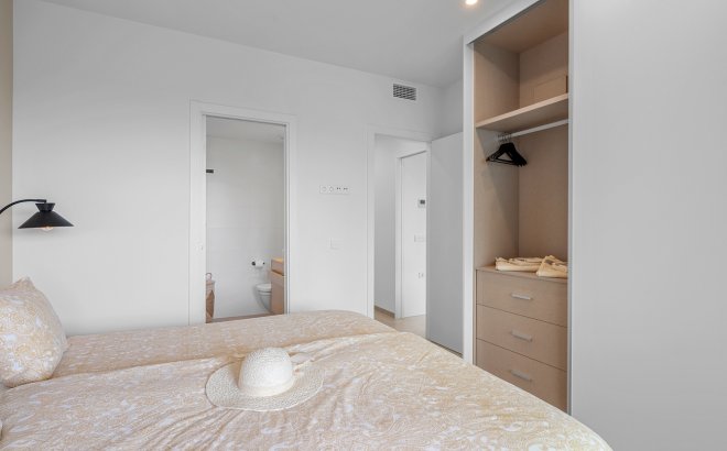 Revente - Appartement -
Orihuela Costa - Las Colinas Golf