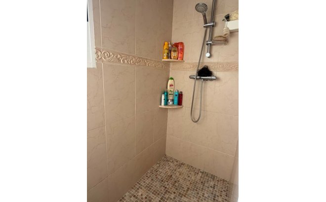 Resale - Villa -
Rojales - Inland