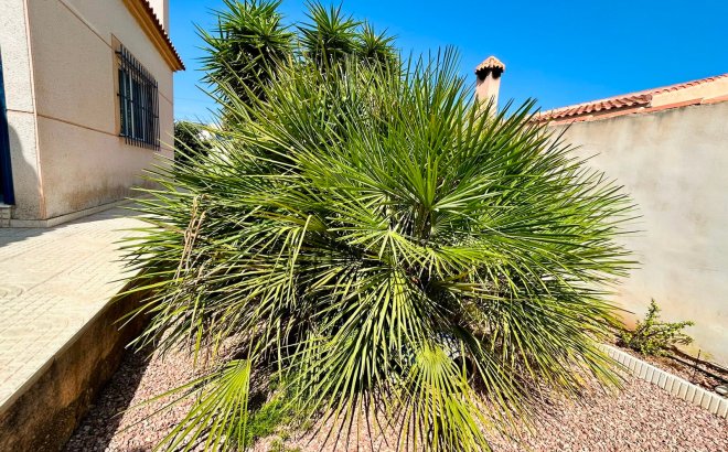 Resale - Villa -
Torrevieja - Costa Blanca