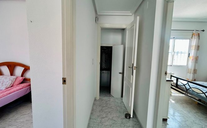 Resale - Villa -
Torrevieja - Costa Blanca