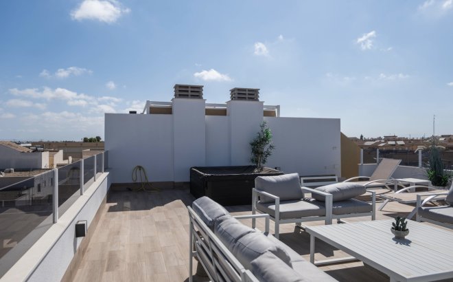 Resale - Penthouse -
Pilar de la Horadada - Costa Blanca