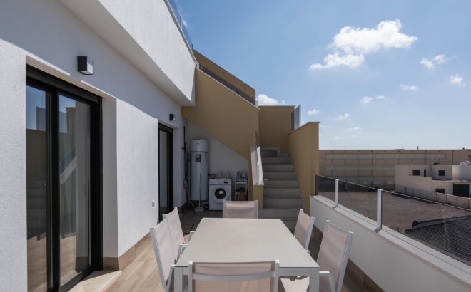 Resale - Penthouse -
Pilar de la Horadada - Costa Blanca