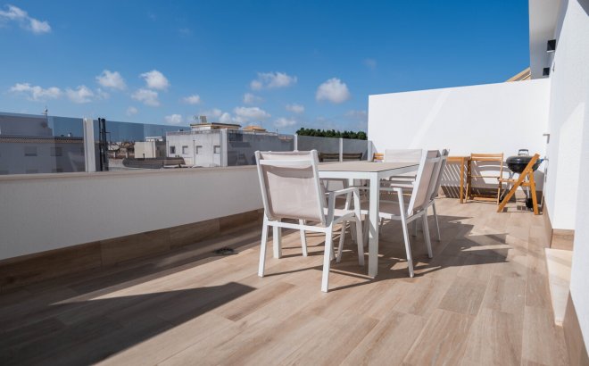 Resale - Penthouse -
Pilar de la Horadada - Costa Blanca