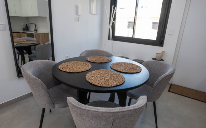 Resale - Penthouse -
Pilar de la Horadada - Costa Blanca