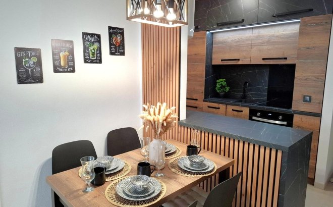 Revente - Appartement -
Torrevieja - Estacion De Autobuses