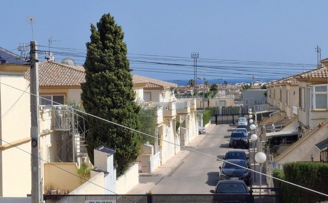 Revente - Town House -
Orihuela Costa - Playa Flamenca