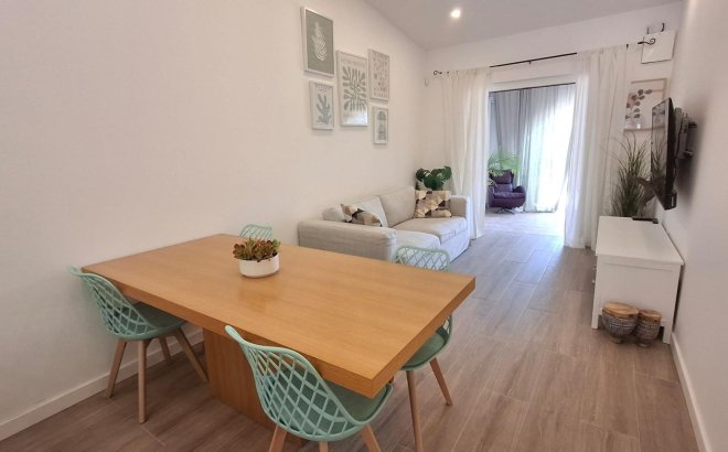 Revente - Town House -
Orihuela Costa - Playa Flamenca