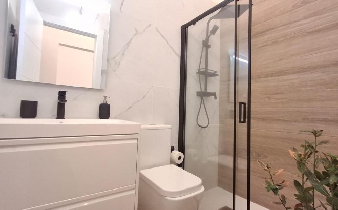 Revente - Town House -
Orihuela Costa - Playa Flamenca