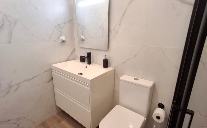 Revente - Town House -
Orihuela Costa - Playa Flamenca
