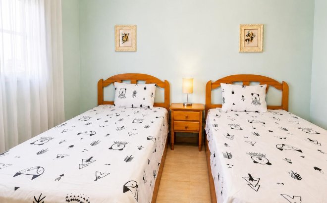 Resale - Apartment -
Torrevieja - Habaneras