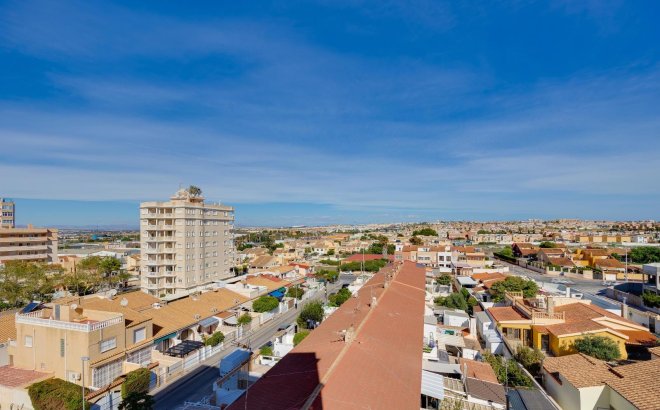 Resale - Apartment -
Torrevieja - Nueva Torrevieja