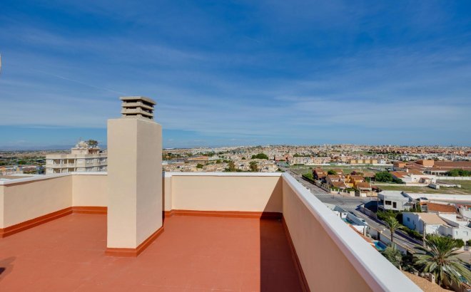 Resale - Apartment -
Torrevieja - Nueva Torrevieja