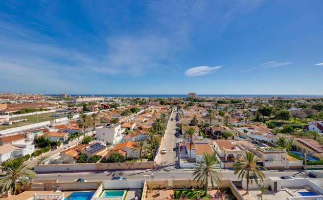 Resale - Apartment -
Torrevieja - Nueva Torrevieja
