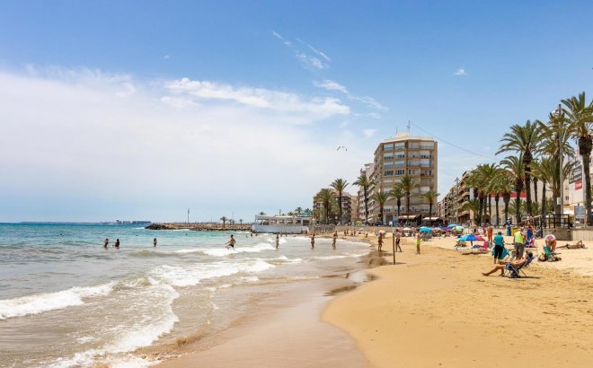 Resale - Apartment -
Torrevieja - Nueva Torrevieja