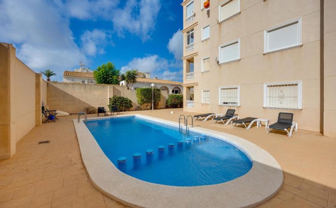 Resale - Apartment -
Torrevieja - Nueva Torrevieja
